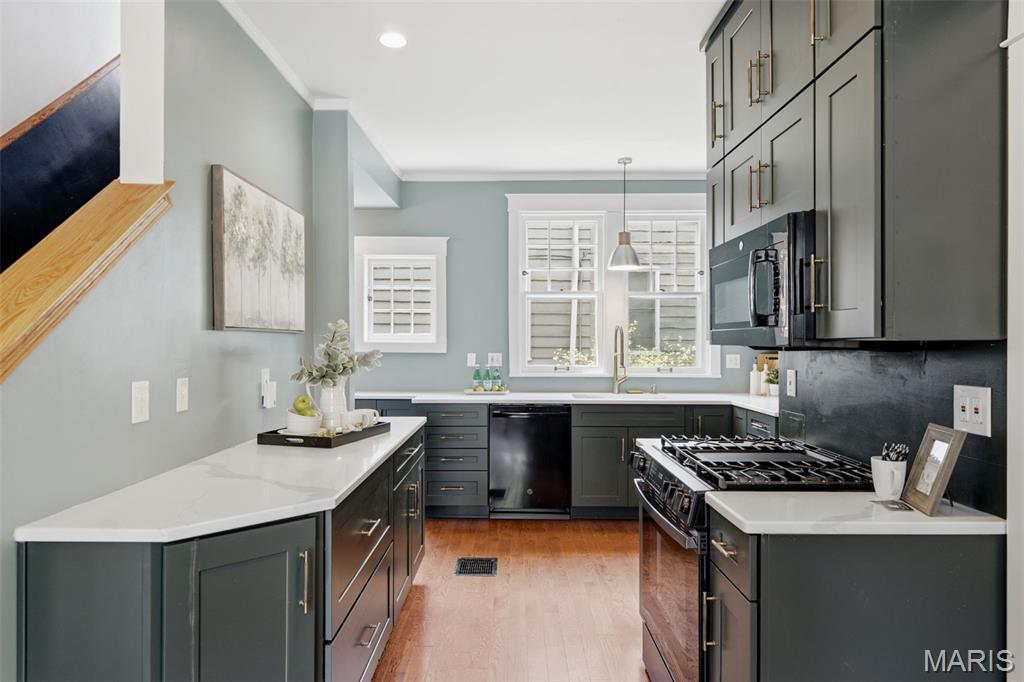 Elm Place - Residential