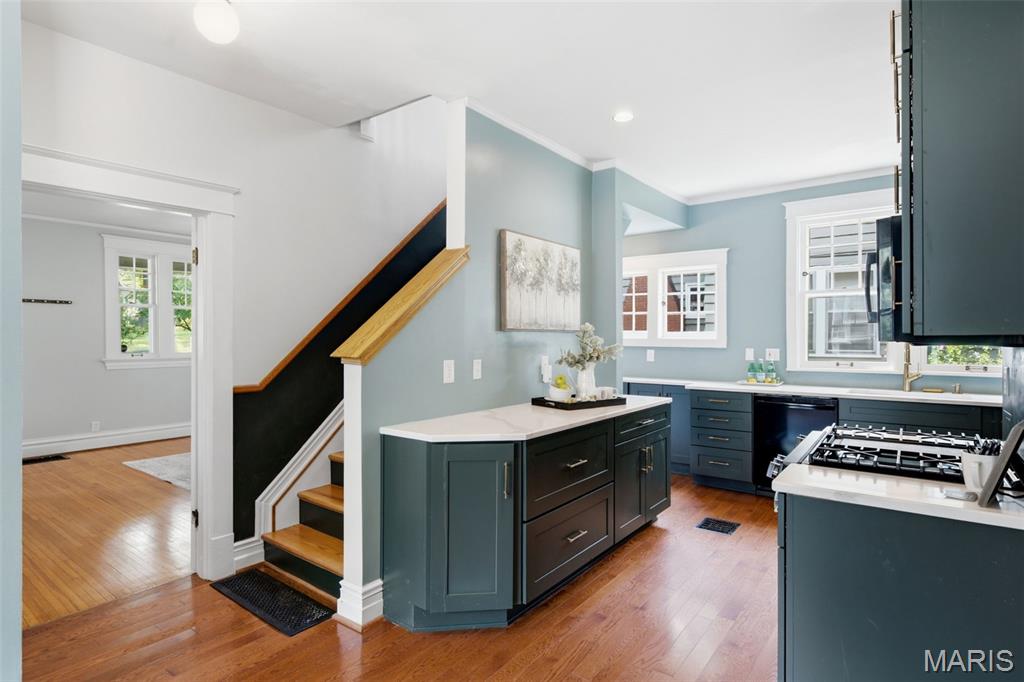 Elm Place - Residential