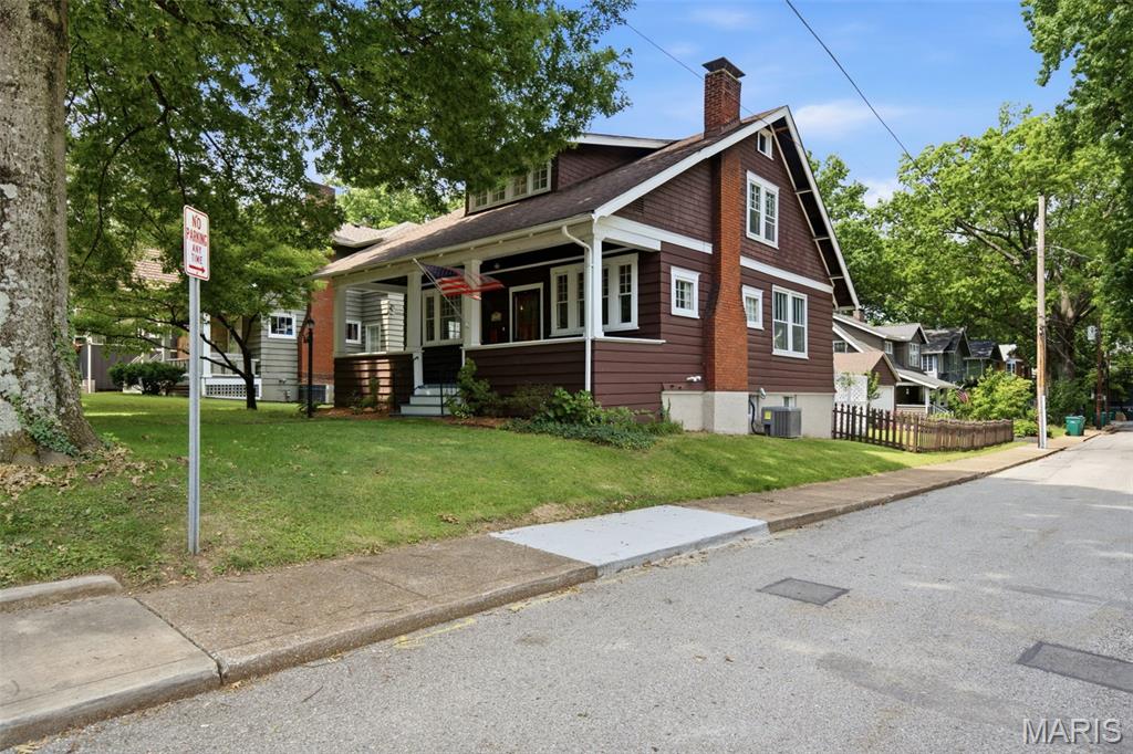 Elm Place - Residential