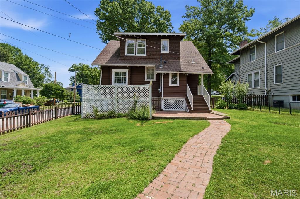 Elm Place - Residential