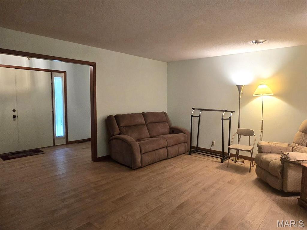 PT OF SW SW - Residential