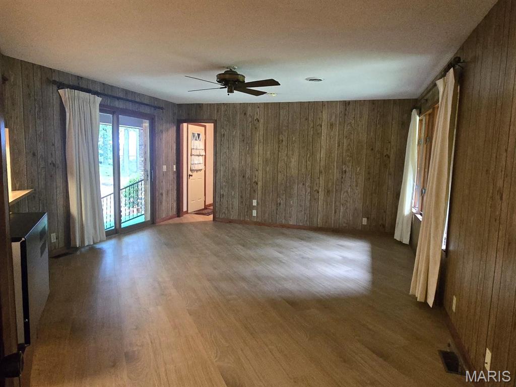 PT OF SW SW - Residential
