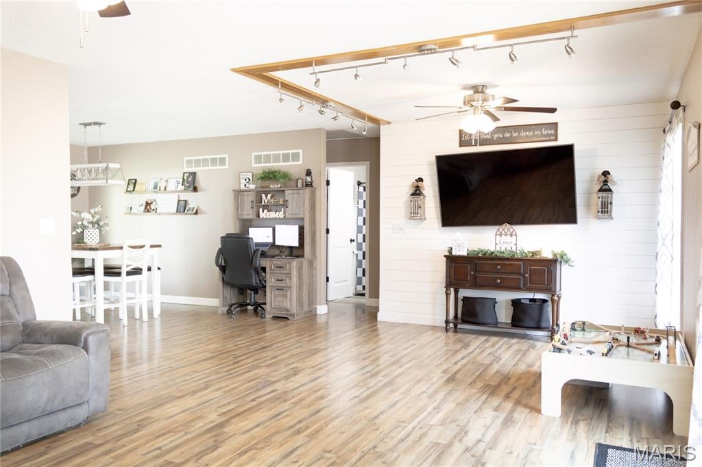 Farmington Meadows - Residential