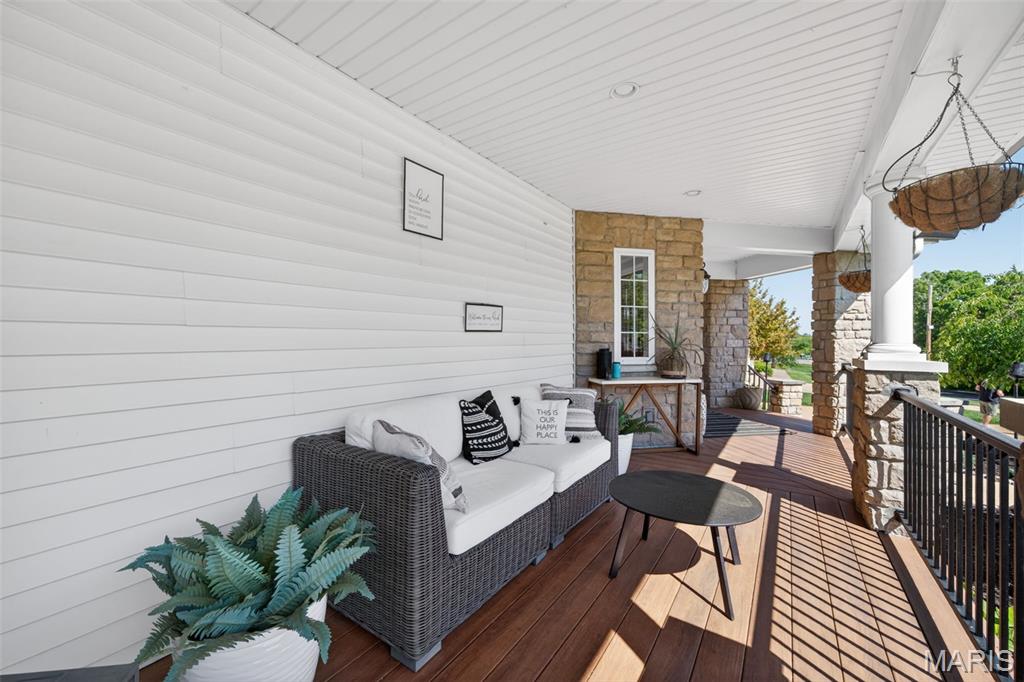 Tyrie Sappington Estate - Residential