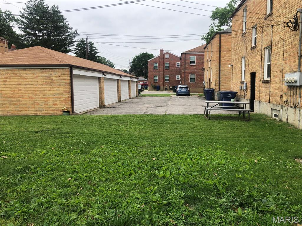 St Louis Hills Add 04 - Residential Income