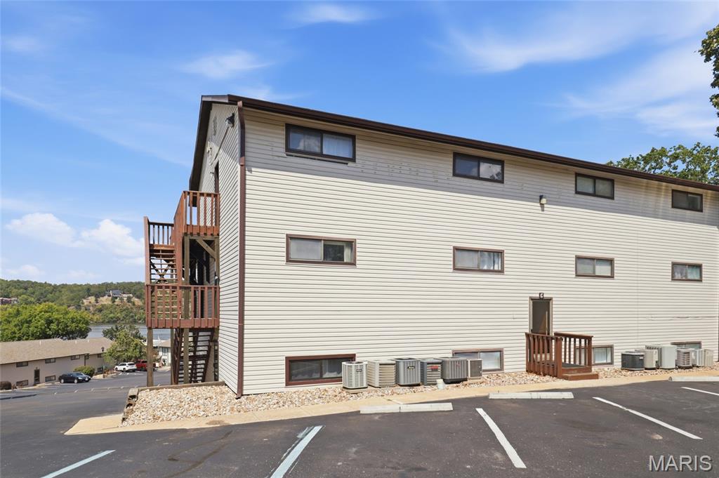 Werston Pointe Residence Condo - Residential