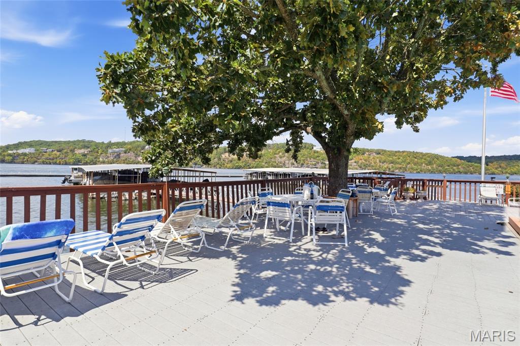 Werston Pointe Residence Condo - Residential