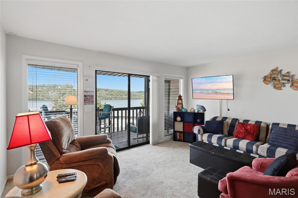 Werston Pointe Residence Condo - Residential