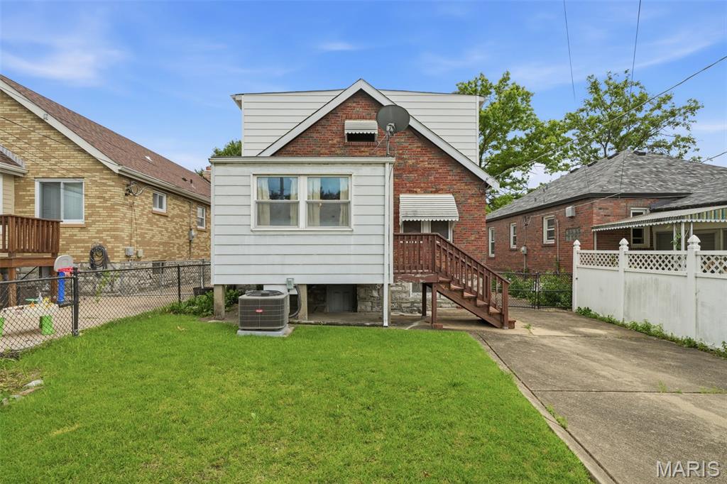 St Louis Hills #2 - Residential