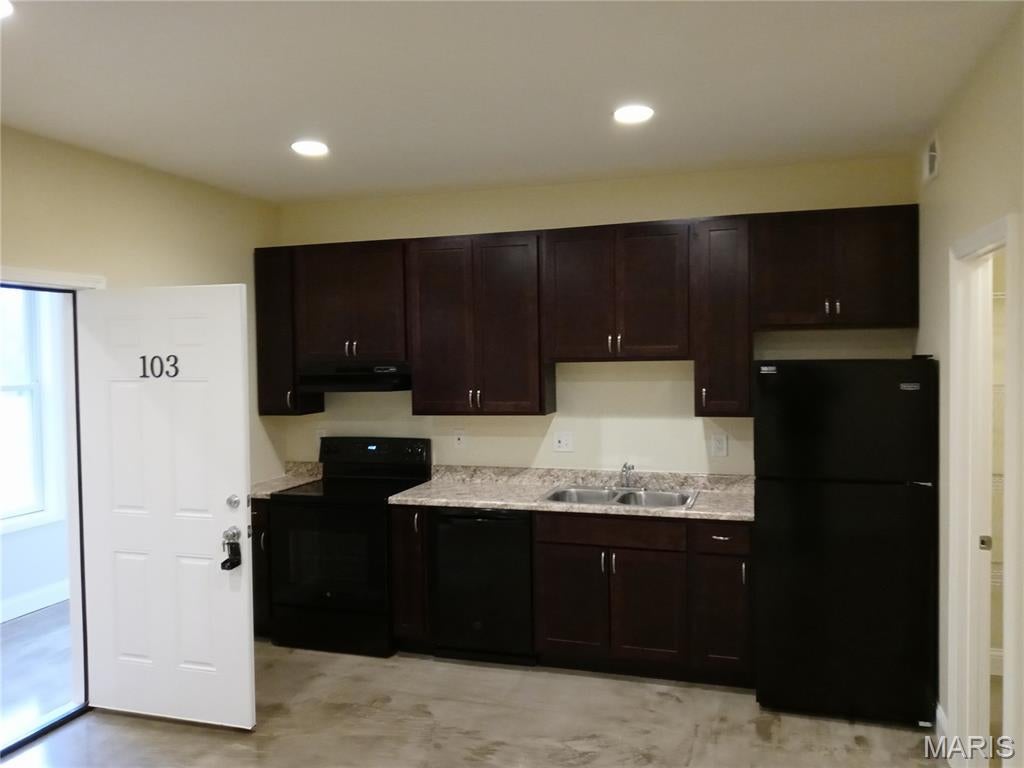 Florissant road terrace - Residential Lease