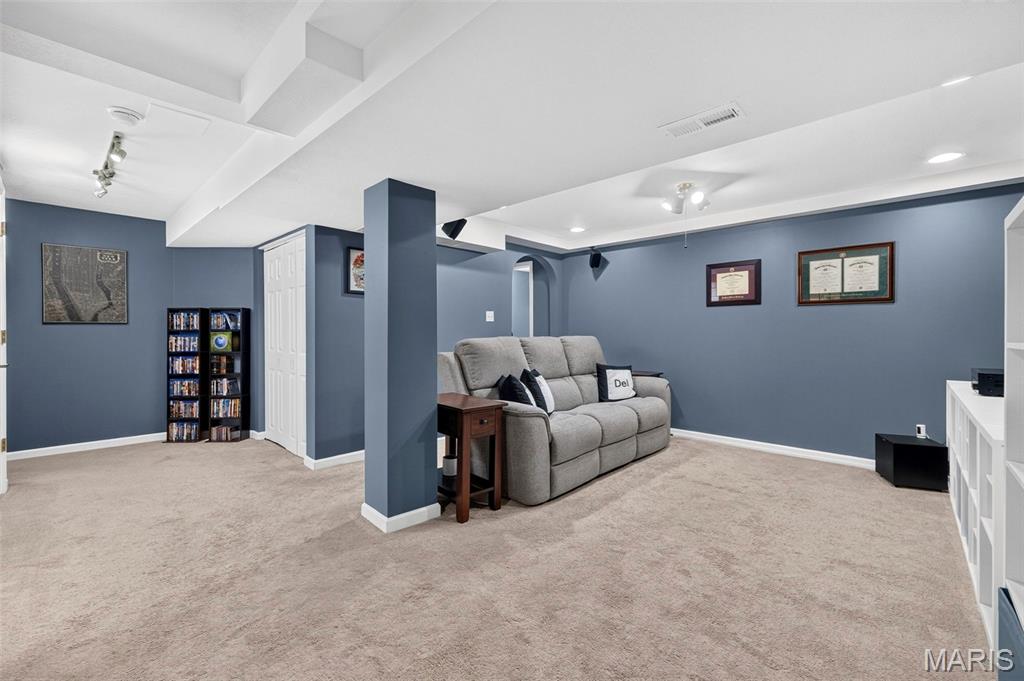 Silver Maple View - Residential