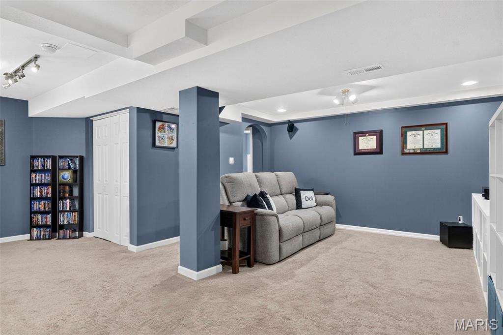 Silver Maple View - Residential