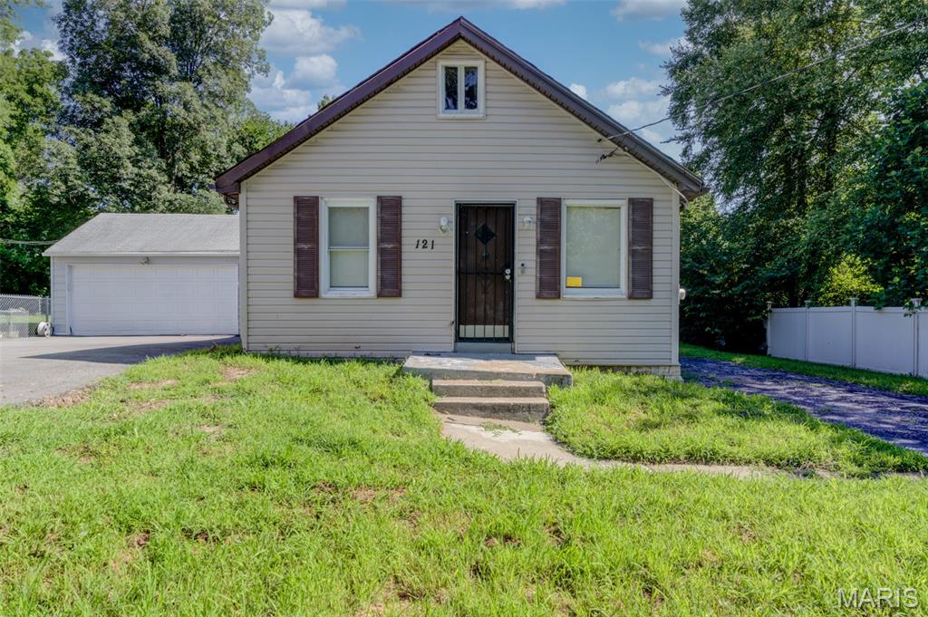 Welcome to 121 Coburg Dr, St. Louis, MO 63137—a charming home offering comfort, functionality, and great value. This inviting property features a bright and welcoming layout with spacious living areas, comfortable bedrooms, and plenty of natural light throughout.

The kitchen provides ample cabinet and counter space, making meal preparation and everyday living easy. The home's thoughtful floor plan creates a warm, functional space for relaxing, entertaining, or working from home.

Outside, you'll find a generously sized yard with room for outdoor gatherings, gardening, pets, or simply enjoying the seasons. Whether you're a first-time homebuyer, looking to downsize, or searching for an investment opportunity, this property offers plenty of potential to make it your own.

Conveniently located near parks, schools, shopping, dining, and major highways, 121 Coburg Dr combines everyday convenience with a quiet neighborhood setting.

Don't miss the opportunity to make this delightful home your own—schedule your private showing today!