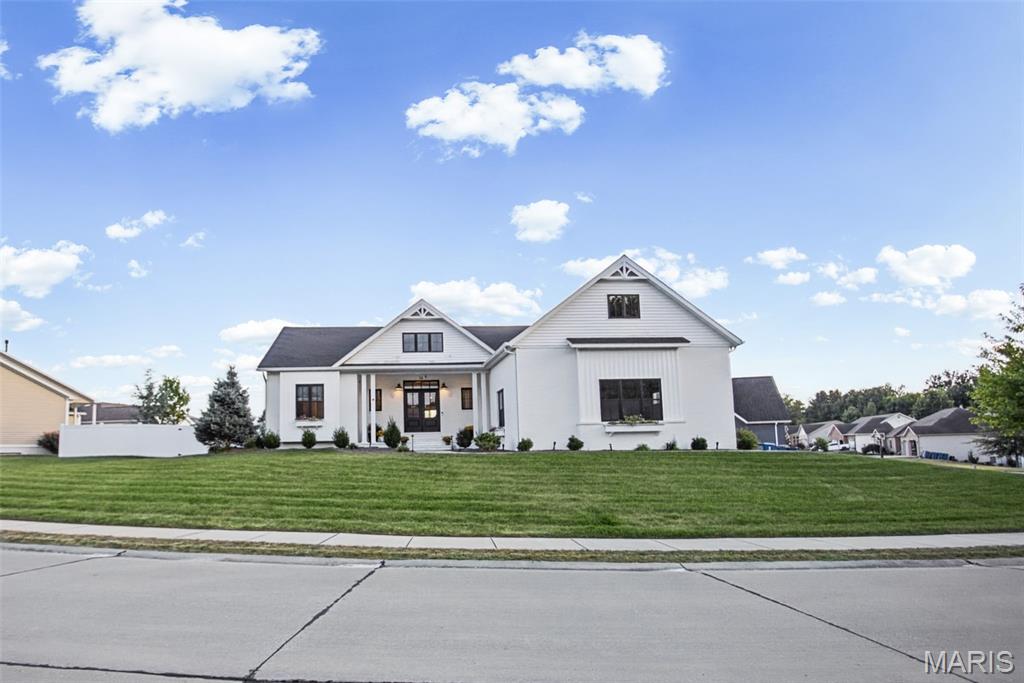 Beautiful, spacious, and thoughtfully designed, this stunning home offers the perfect blend of comfort, style, and functionality in a beautiful neighborhood!
The main level features a large open-concept kitchen, dining, and living area, along with 3 bedrooms and 2.5 bathrooms. The spacious primary suite includes a large walk-in closet, while the additional bedrooms share a convenient Jack-and-Jill bathroom.
The finished lower level offers even more space with 1 bedroom, 1 full bathroom, a bonus room, and a family room, plus an unfinished utility/gym/storage area with endless possibilities.
Outside, enjoy an oversized 2-car garage, concrete driveway, and a backyard putting green—perfect for relaxing or entertaining. The home also features solar panels for added energy efficiency.
With beautiful living spaces, plenty of room, and unique features throughout, this exceptional home truly needs to be seen to be appreciated!