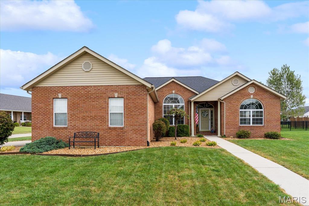 Spacious ranch in Millstadt’s Parkview Manor offering 1,599 sq ft, 3 bedrooms, and a functional split-bedroom floor plan. The home features a generously sized living area with fireplace, a separate dining space, and a kitchen with plenty of cabinet and pantry storage. The primary suite includes a walk-in closet and private bath, while two additional bedrooms offer flexibility for family, guests, or a home office. Outside, you’ll find a large fenced backyard with plenty of room to enjoy, plus a storage shed for added convenience. Situated on a 0.33-acre corner lot, the property also includes an attached 2-car garage. Convenient single-level living in the Millstadt School District with plenty of space inside and out.