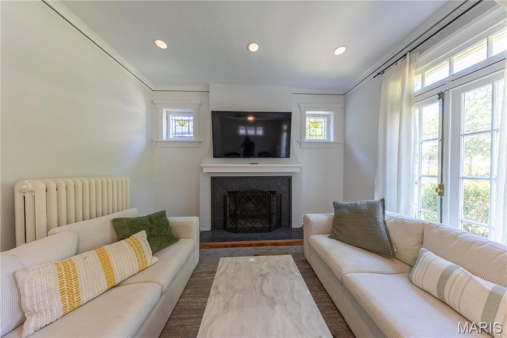West Portland Place - Residential