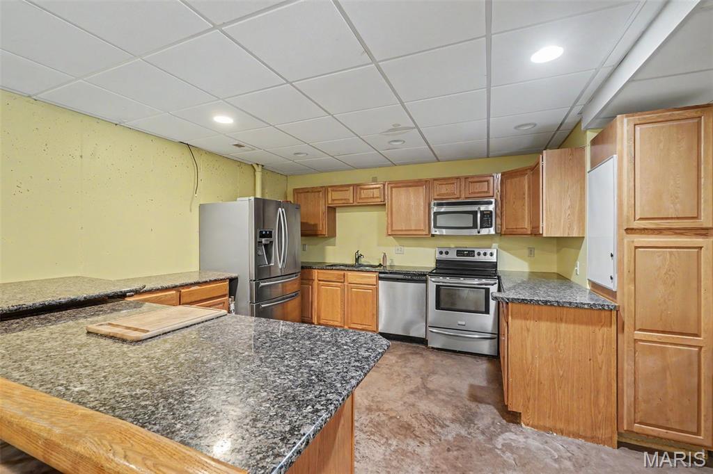 Lewis Estates - Residential