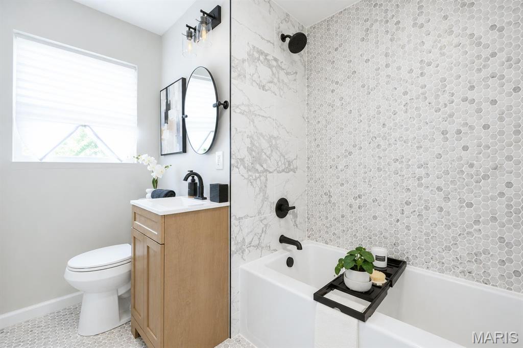 Saint Henry Gardens - Residential