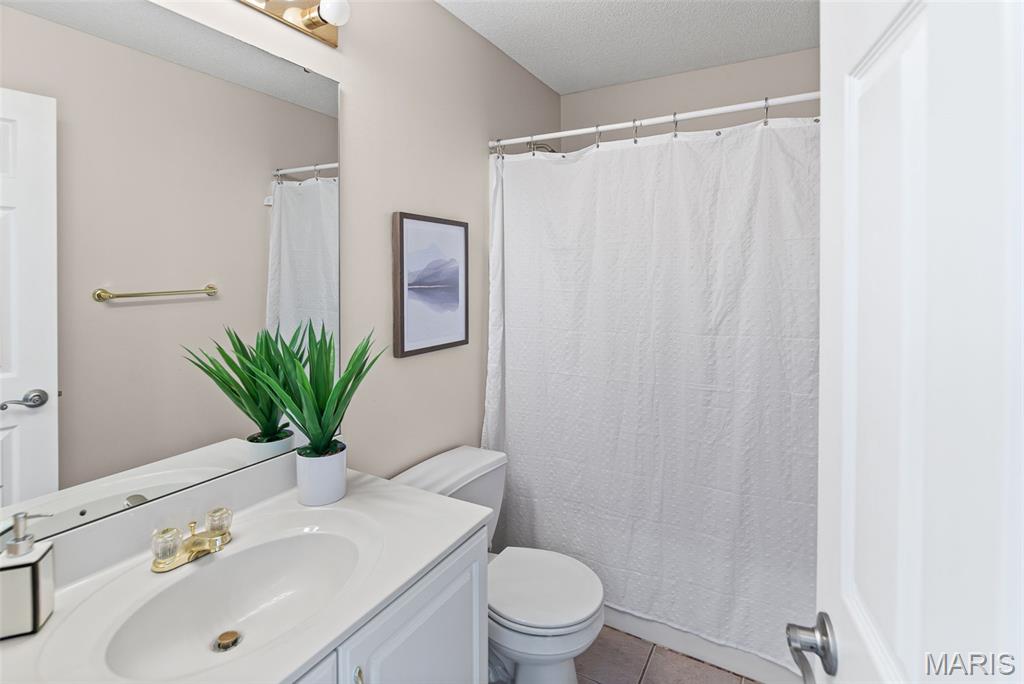 Hunters Pointe - Residential