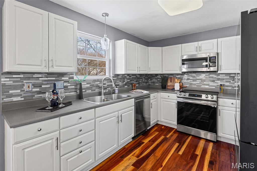 Hunters Pointe - Residential
