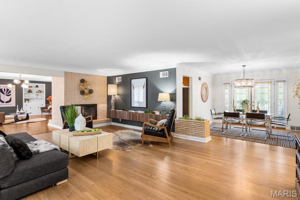 Country Club - Residential
