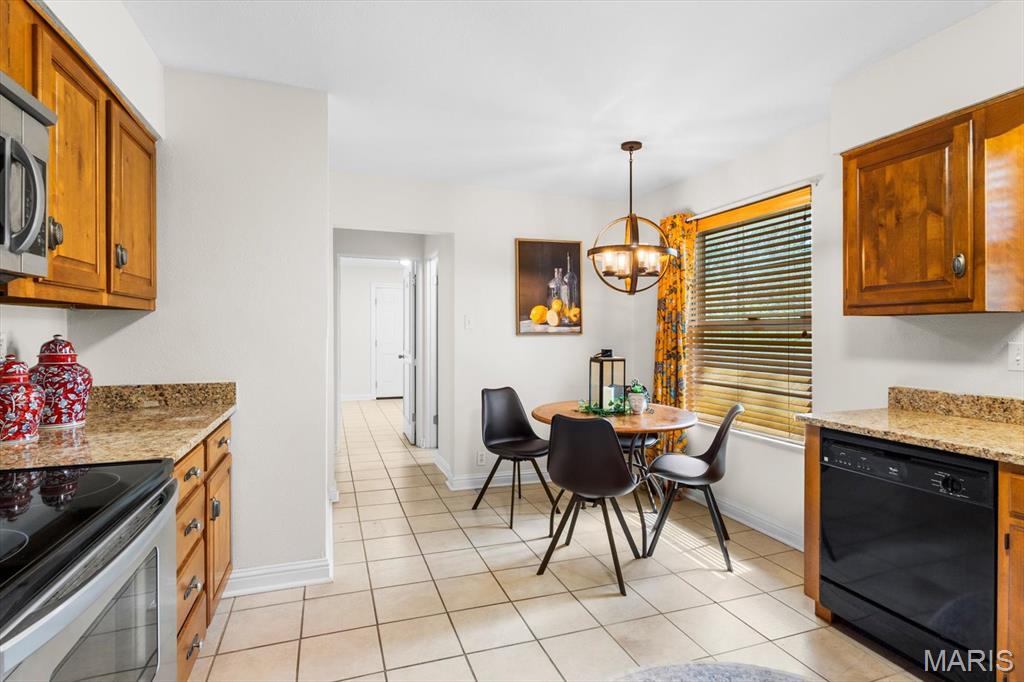 Country Club - Residential