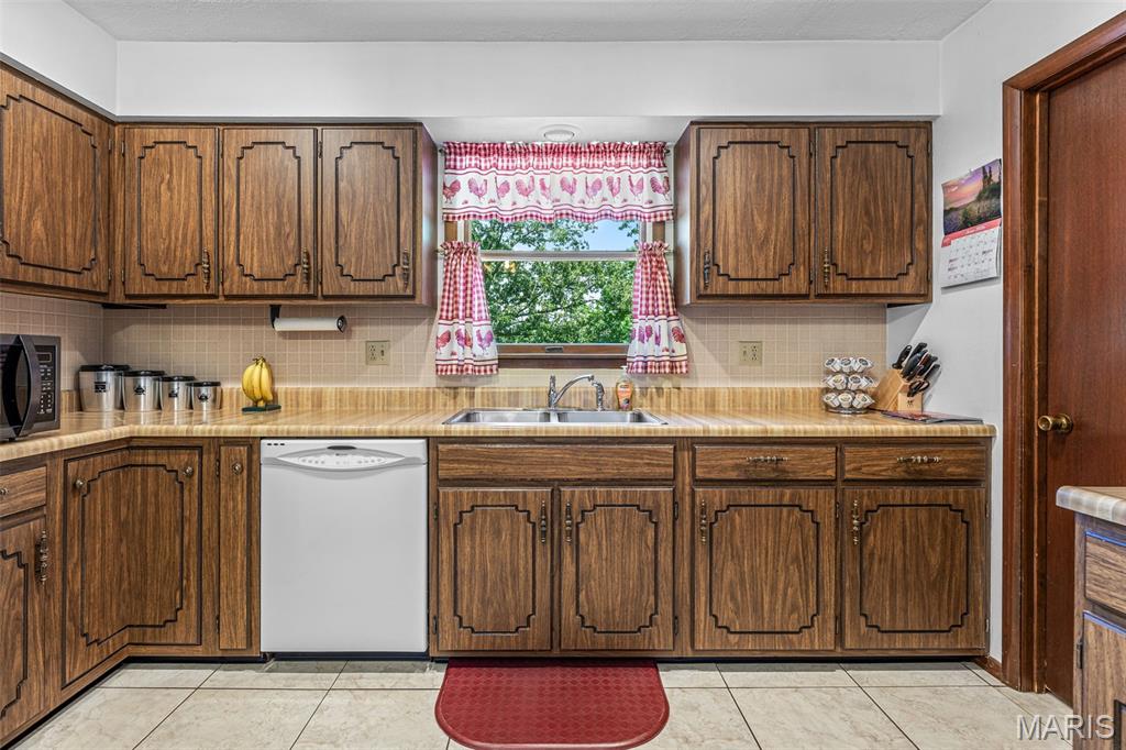 Oakbriar Meadows - Residential