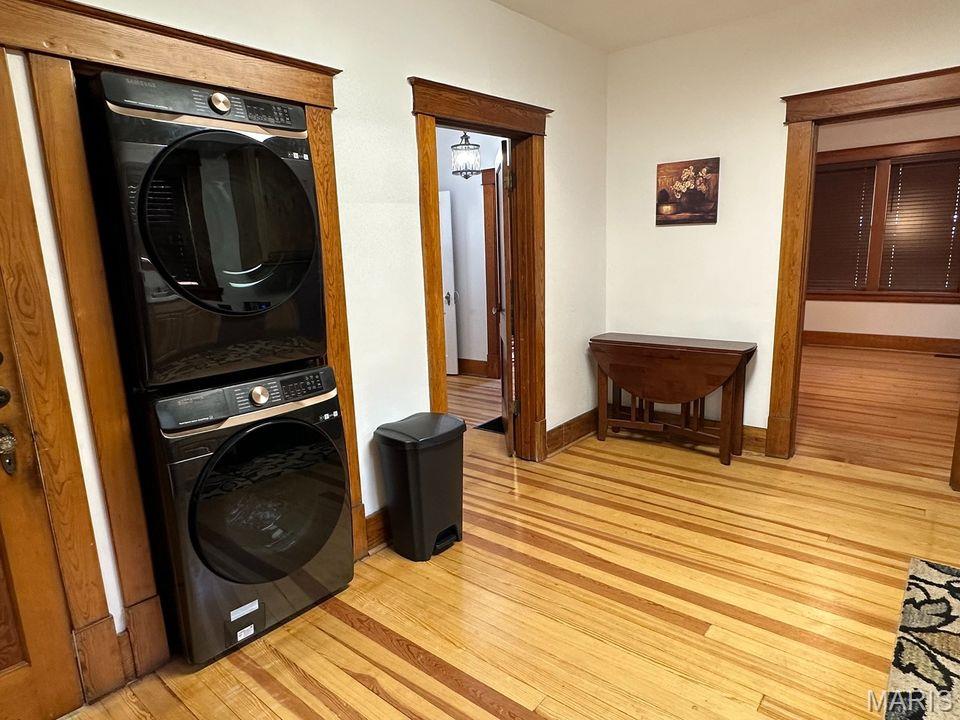 J H Schultes - Residential Lease