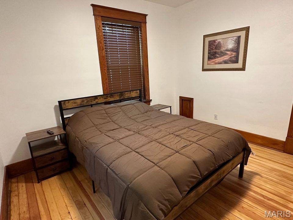 J H Schultes - Residential Lease