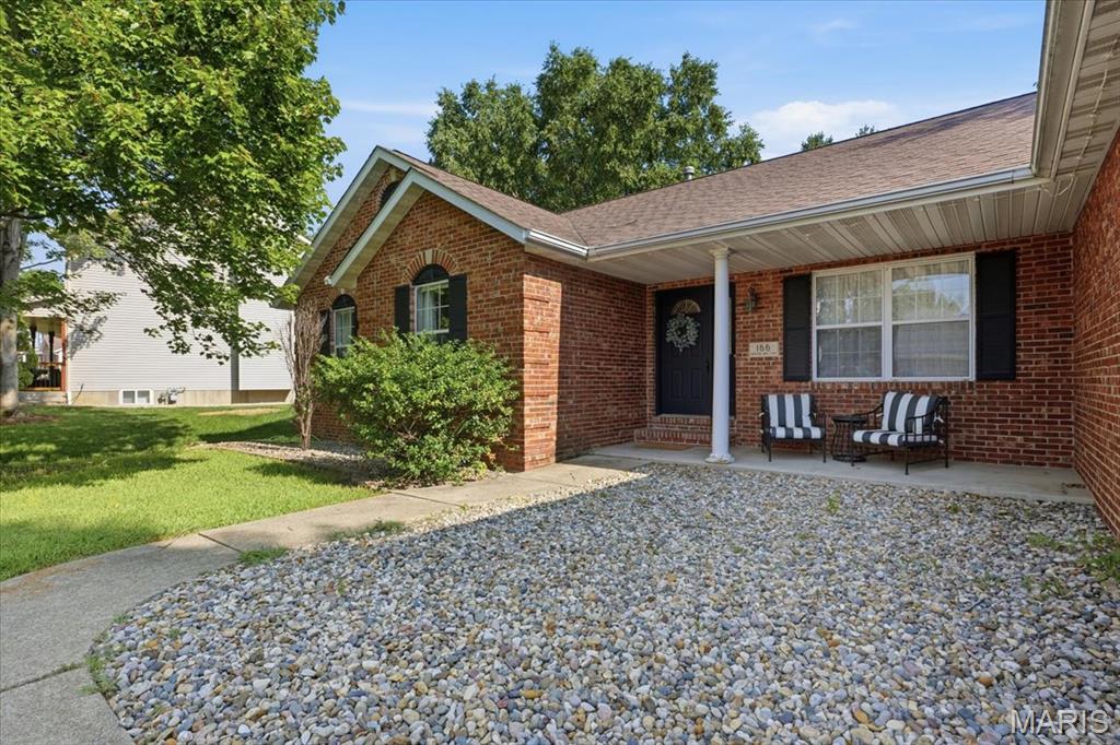 NOLIN CREEK EST AT LINCOLN FARM 3RD ADD - Residential