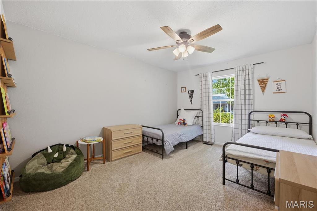 NOLIN CREEK EST AT LINCOLN FARM 3RD ADD - Residential