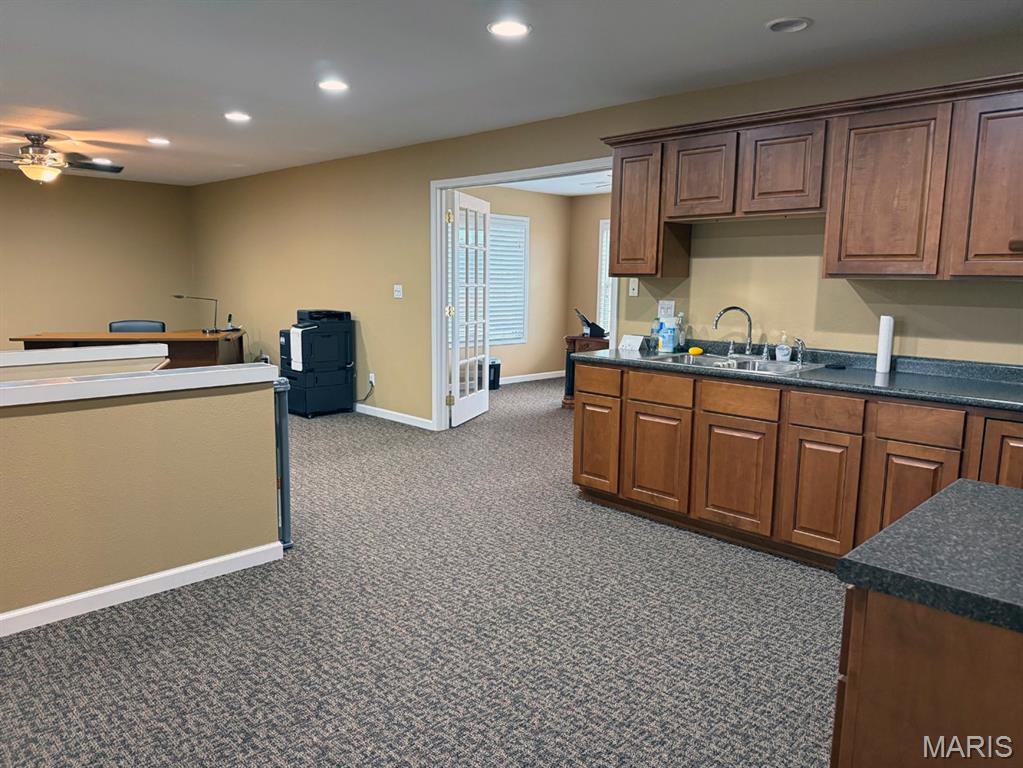 n/a - Commercial Sale