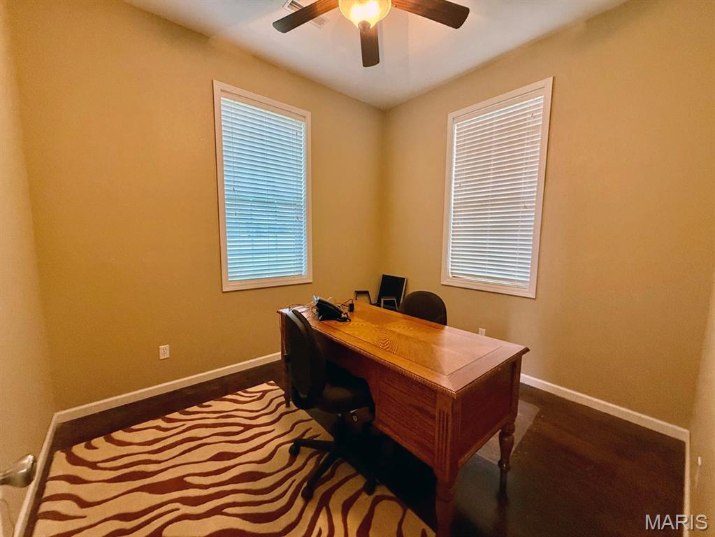 n/a - Commercial Sale