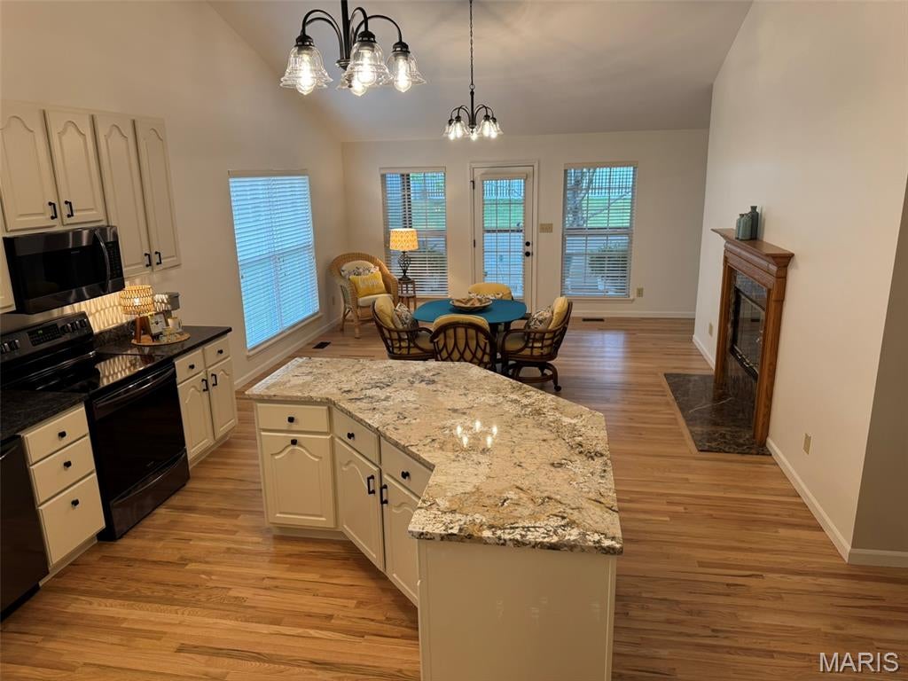 Eagle Rock Village - Residential