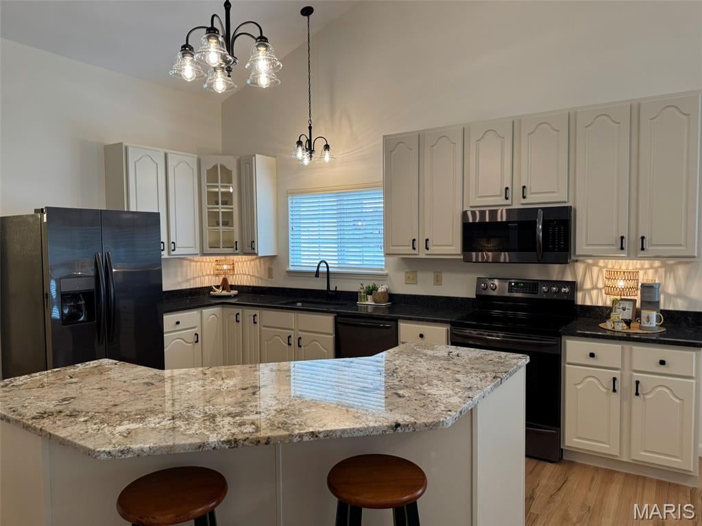 Eagle Rock Village - Residential