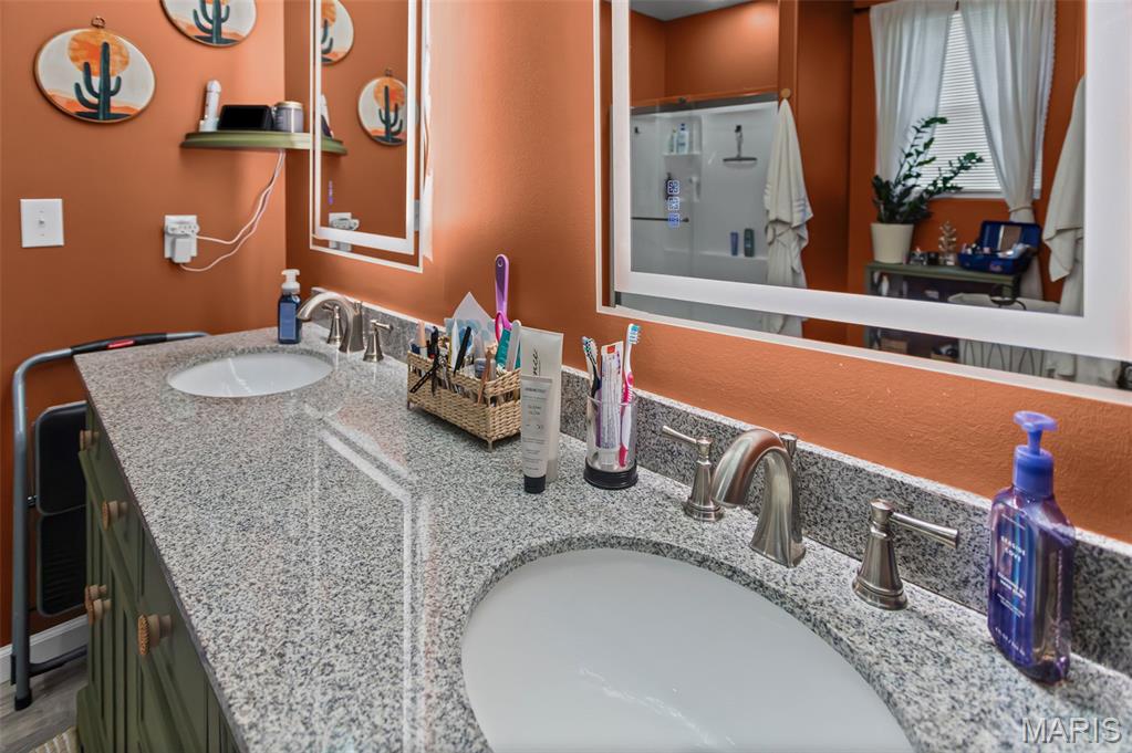 SANDPIPER MEADOWS OF GRAFTON HILLS - Residential