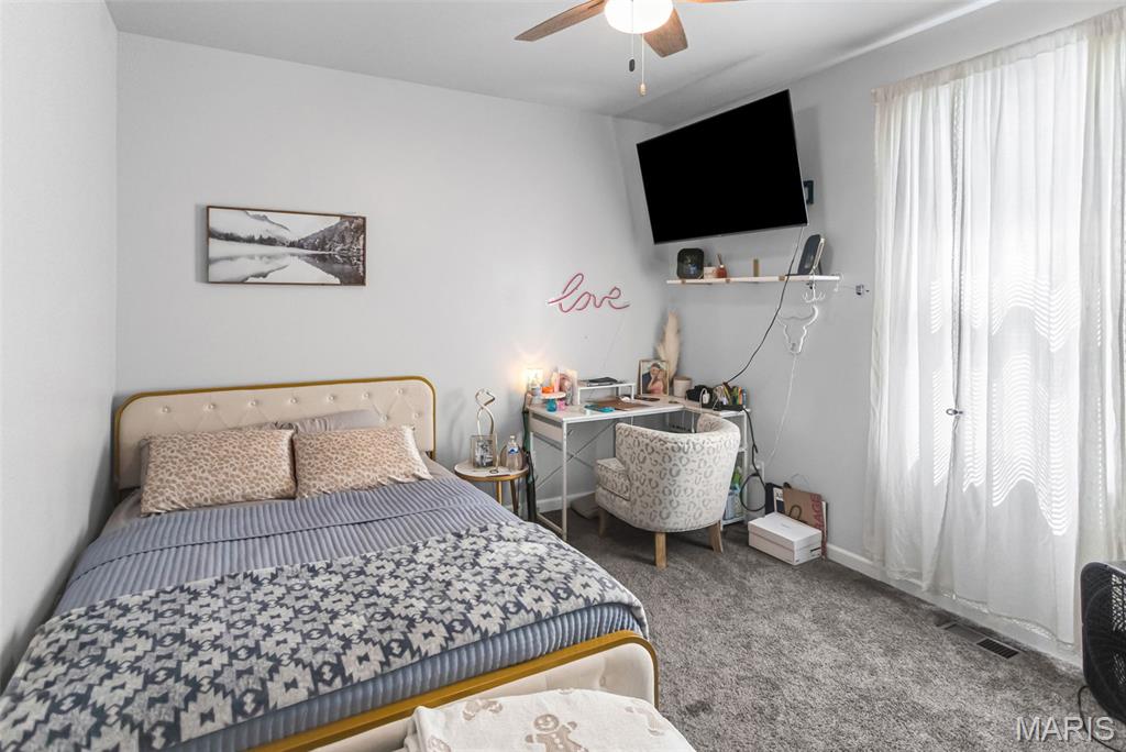 SANDPIPER MEADOWS OF GRAFTON HILLS - Residential