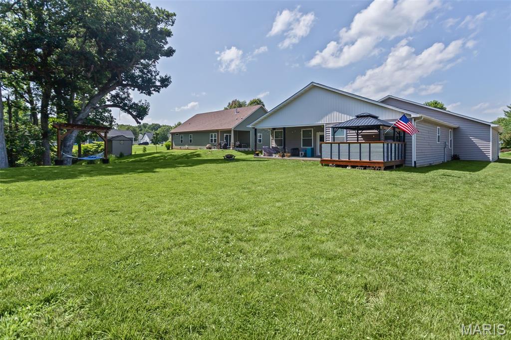SANDPIPER MEADOWS OF GRAFTON HILLS - Residential