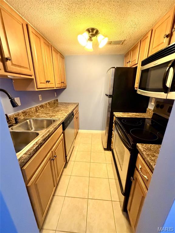 Villas On Olive Condo - Residential