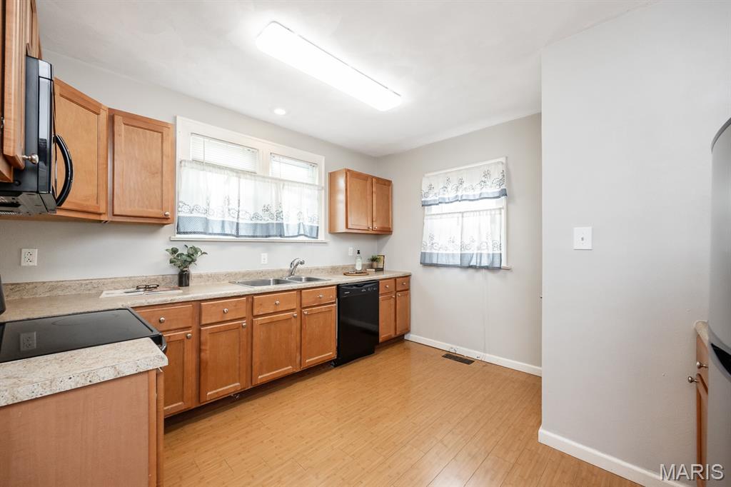 Pt Sheridan Hill Sub - Residential