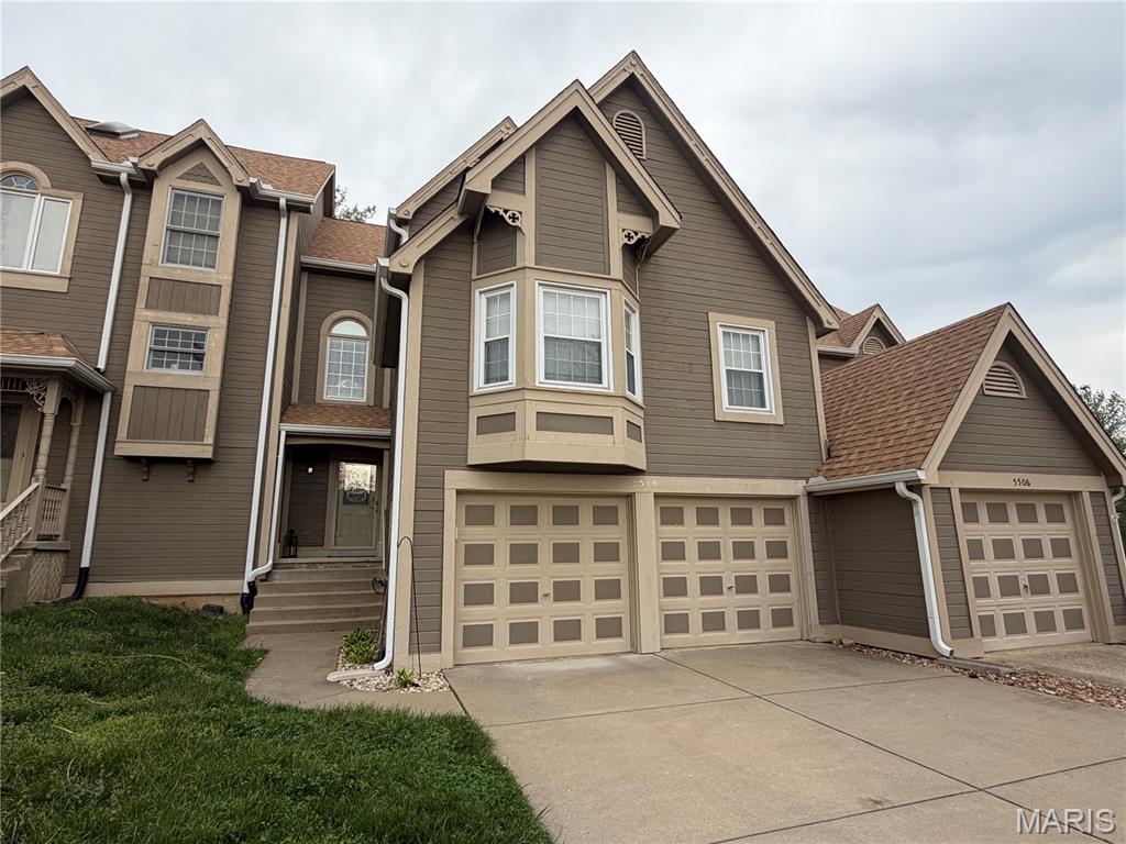Beautifully maintained 3-bedroom, 2 full and 2 half bath townhome located in highly desirable Weldon Spring. This private community offers a swimming pool and charming cottage-style architecture.

The main level showcases a spacious Great Room with a dramatic 16’ ceiling, Palladian windows, crown molding, and a remote-controlled gas fireplace. The adjoining dining area features sliding glass doors that open to a private patio backing to common ground. The kitchen includes a pantry and a convenient enclosed laundry closet.

The primary suite offers a walk-in closet and a large bay window with a built-in window seat. The en-suite bath features a separate updated shower, jetted tub, double vanity, and linen closet. The loft area includes a Palladian window, built-in window seat, and a desk/bookcase combination—perfect for a home office or reading nook.

Upstairs, you’ll find two generously sized bedrooms and a full hall bath. The partially finished lower level provides additional living or storage space, a utility room, and access to the attached 2-car garage.

A true must-see—schedule your showing today! The property owner is a licensed realtor in Missouri.