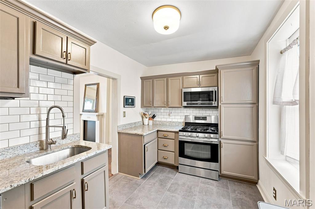 Hallocks Clifton Heights Add - Residential
