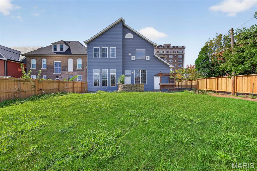 Oakland Place Add - Residential