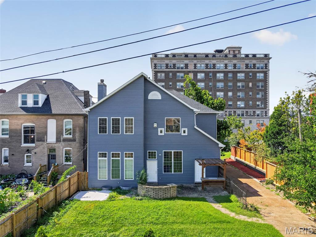 Oakland Place Add - Residential