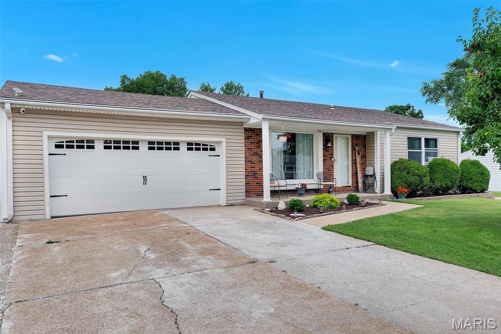 St Chas Hills #4 - Residential