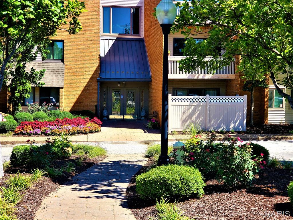 Courtland Hall Condo - Residential