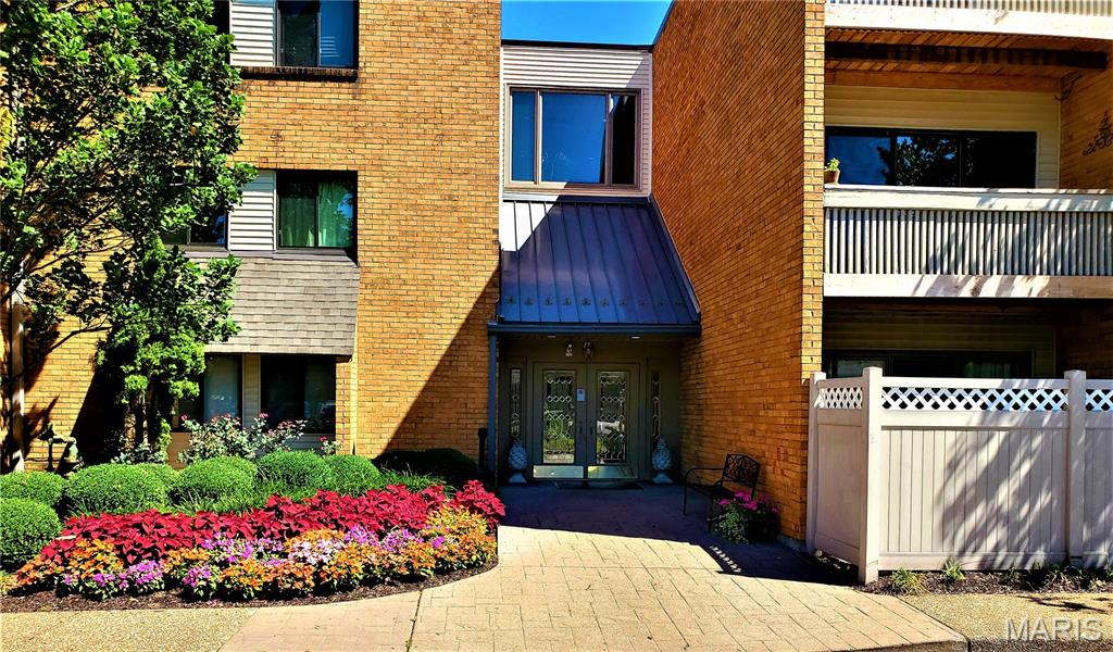 Courtland Hall Condo - Residential