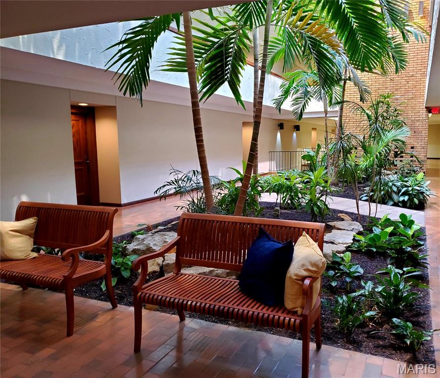 Courtland Hall Condo - Residential
