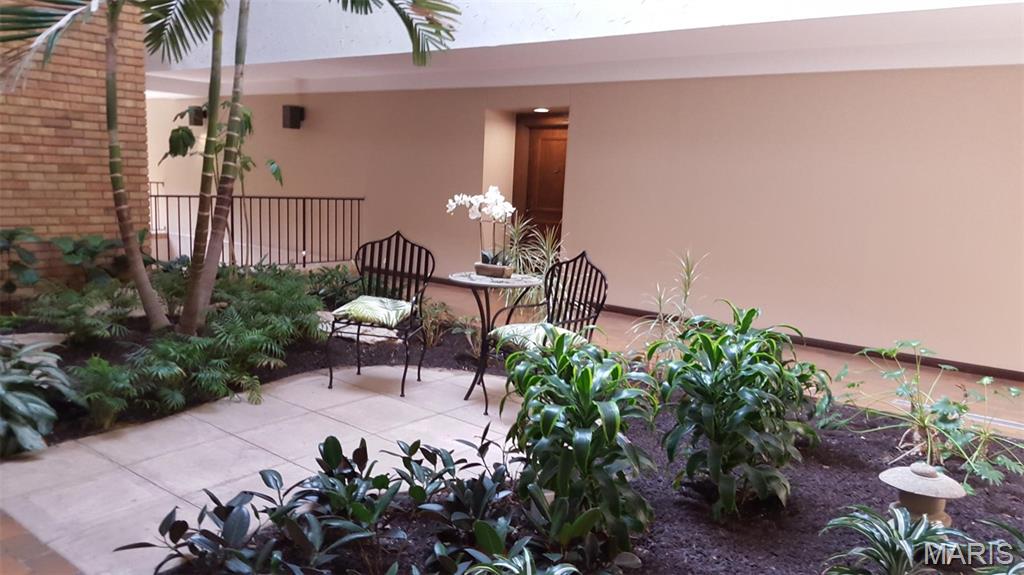 Courtland Hall Condo - Residential