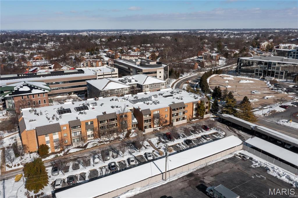Courtland Hall Condo - Residential
